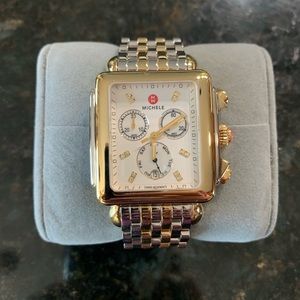 Two Tone Michelle warch